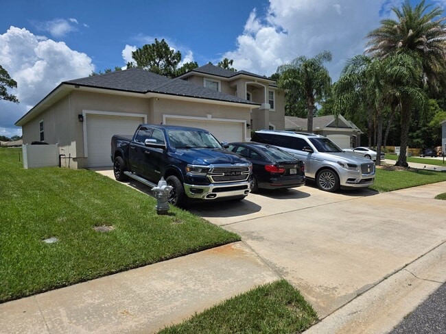 Building Photo - Large Home On Cul-De-Sac!