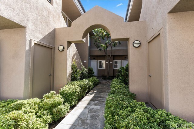 Foto del edificio - 33 Baycrest Ct