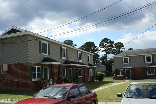 Building Photo - 4100 Cusseta Rd