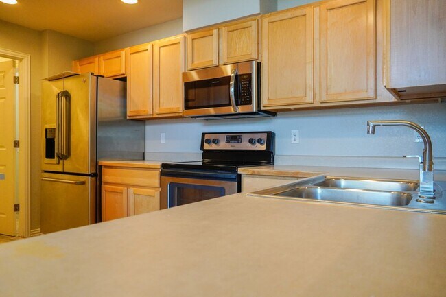 Foto del edificio - 640 S Yarrow St