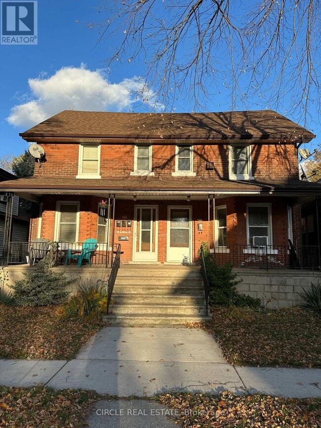 Building Photo - 202-204 MCKAY AVENUE