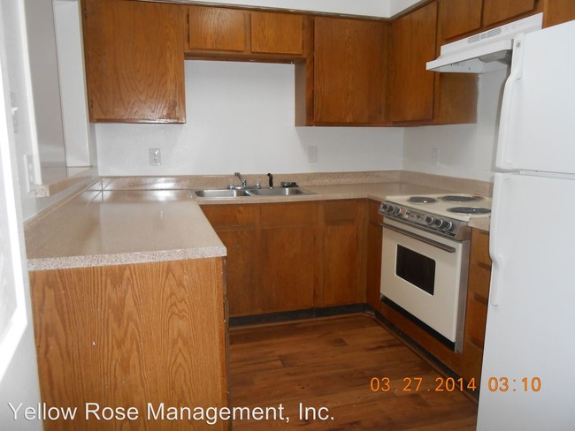 Building Photo - 2 br, 1 bath Apartment - 518 Orange St.