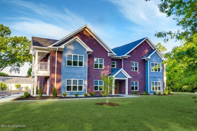 Building Photo - 7410 S Park Pl