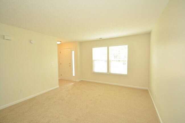 Foto del edificio - 516 Kennard Ln