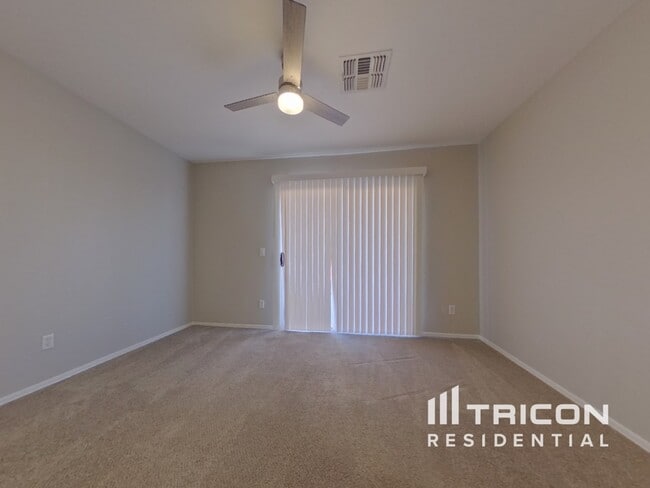 Building Photo - 20 N 220th Ln