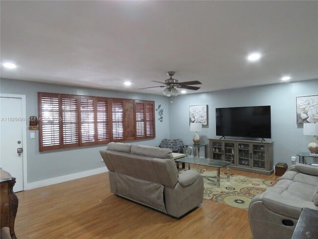 Photo - 11840 NE 19th Dr Apartment