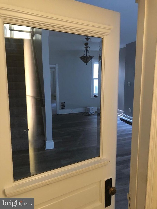 Foto principal - 1211 Beech St