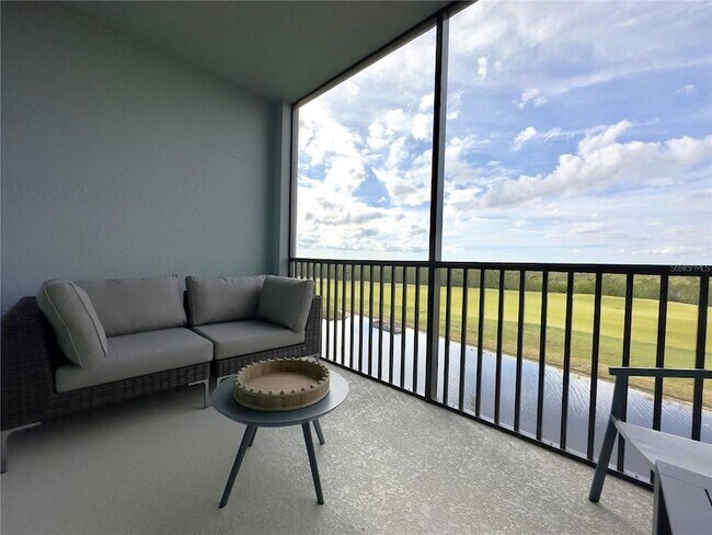 Foto del edificio - 14061 Heritage Landing Blvd