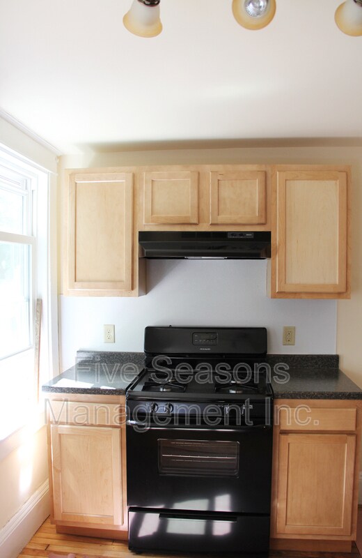 Foto principal - 202 Pine St