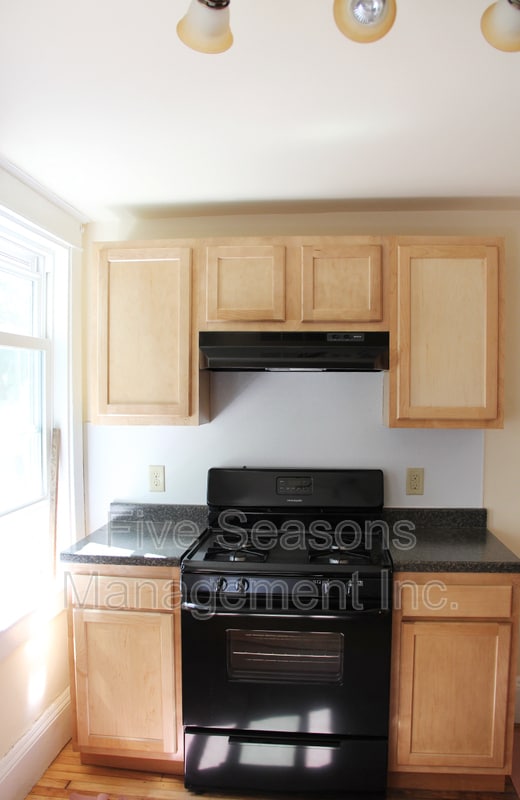 Photo - 202 Pine St Apartment