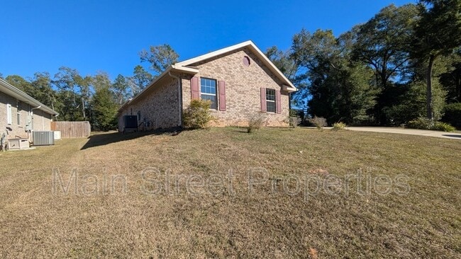 Foto del edificio - 6260 Saufley Pines Rd