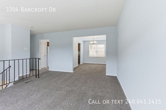 Building Photo - 3304 Barcroft Dr