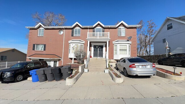 Foto del edificio - 335 E 830 S