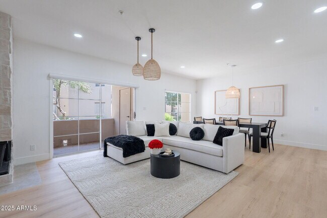 Foto del edificio - 11333 N 92nd St