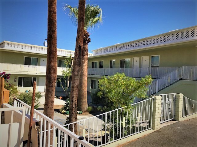 Foto del edificio - Kings Manor