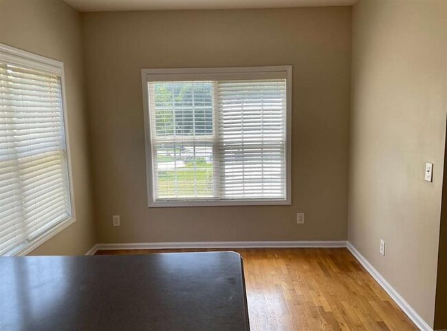 Foto del edificio - 3102 Windermere Dr