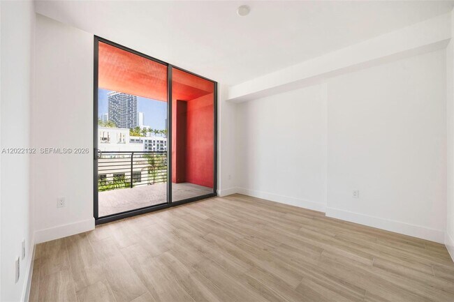 Foto del edificio - 90 NE 32nd St