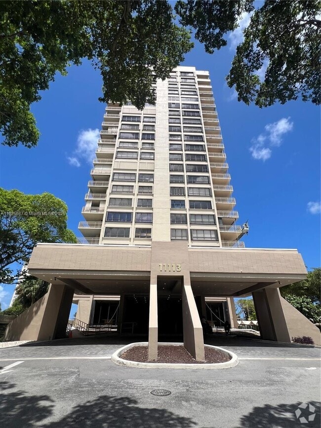 Building Photo - 11113 Biscayne Blvd