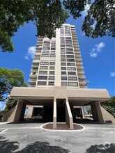 Building Photo - 11113 Biscayne Blvd