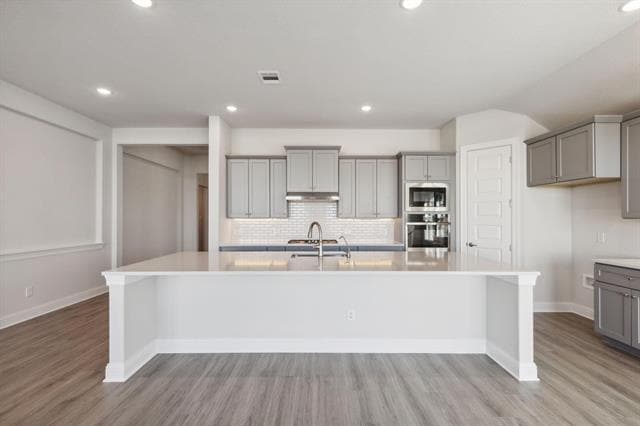 Building Photo - 3913 Ashland Ave