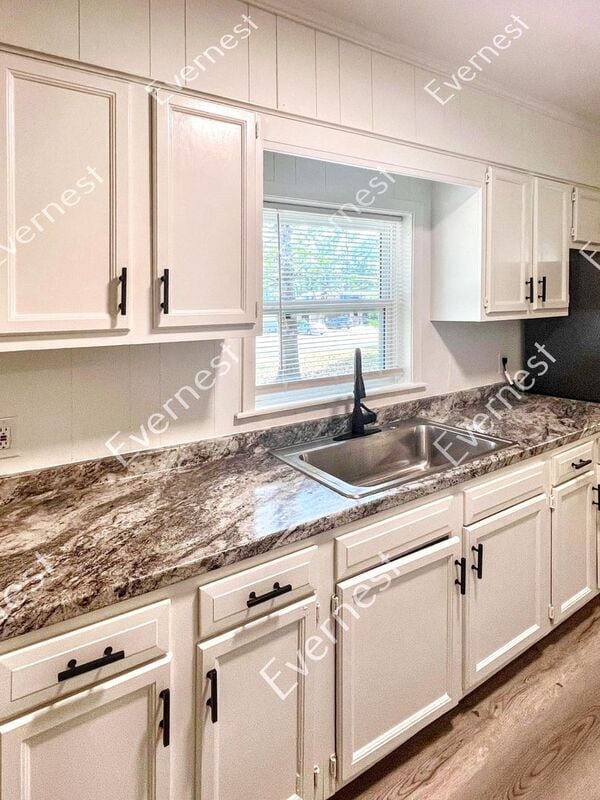 Photo - 3410 Old Brandon Rd House