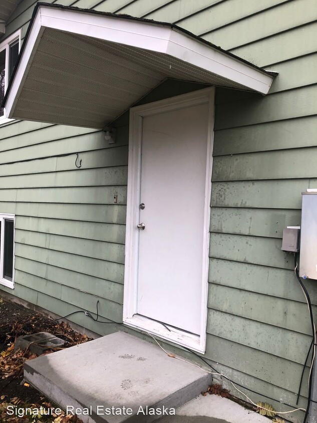 Primary Photo - 3 br, 2 bath House - 10018 Marmot Circle U...