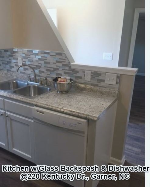 Building Photo - ONLY $1350/mo. Beautifully Renovated! Slee...
