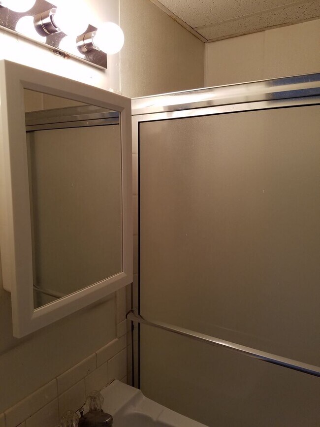 Building Photo - 2115 Walnut St