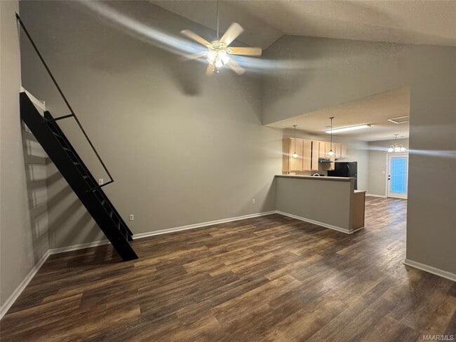 Foto del edificio - 189 Pine Meadows Cir