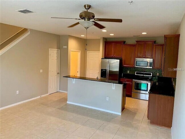 Foto del edificio - 1781 Grand Rue Dr