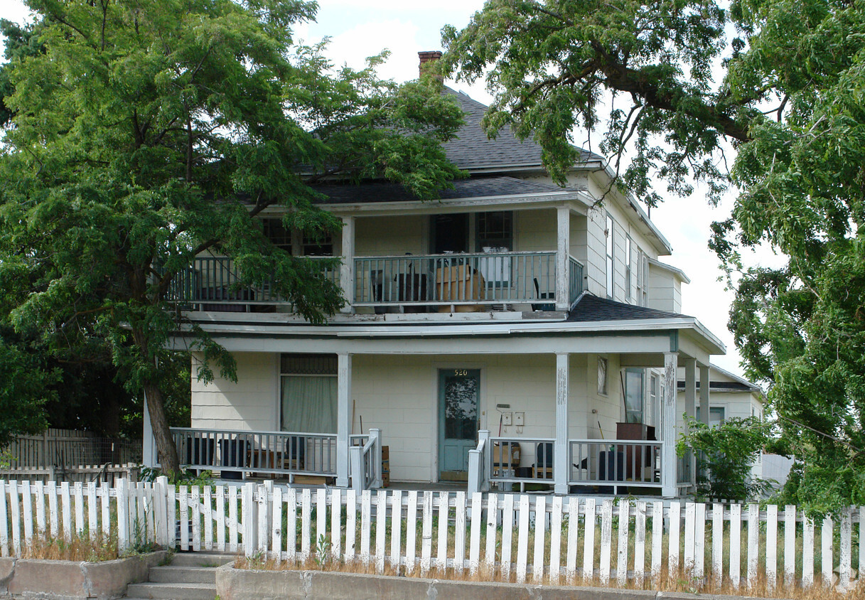 Primary Photo - 520 W Sinto Ave
