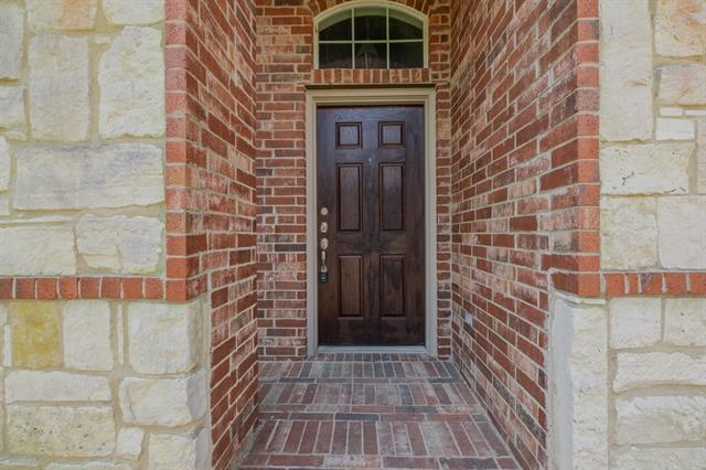 Building Photo - 1607 Lake Eden Dr