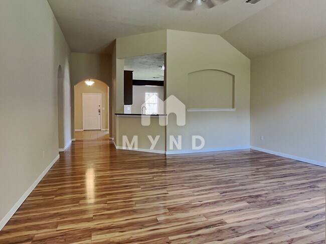Building Photo - 16511 River Wood Ct