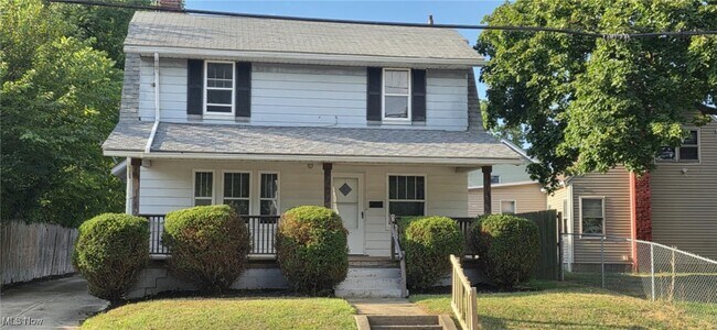 Foto del edificio - 623 Cole Ave