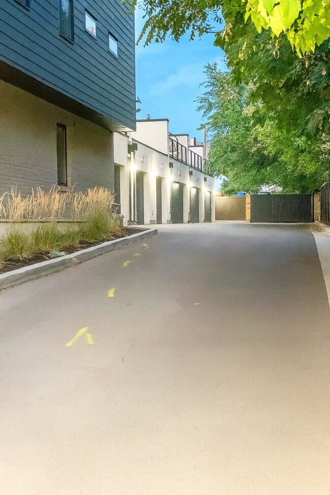 Foto del edificio - Modern Living in the heart of SLC