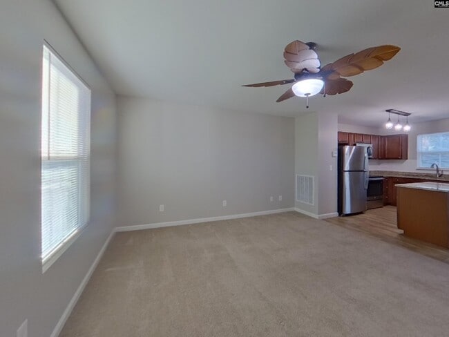 Building Photo - 415 Merus Dr