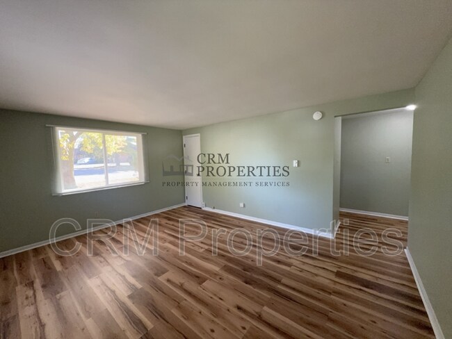 Foto del edificio - 11897 E Welland St