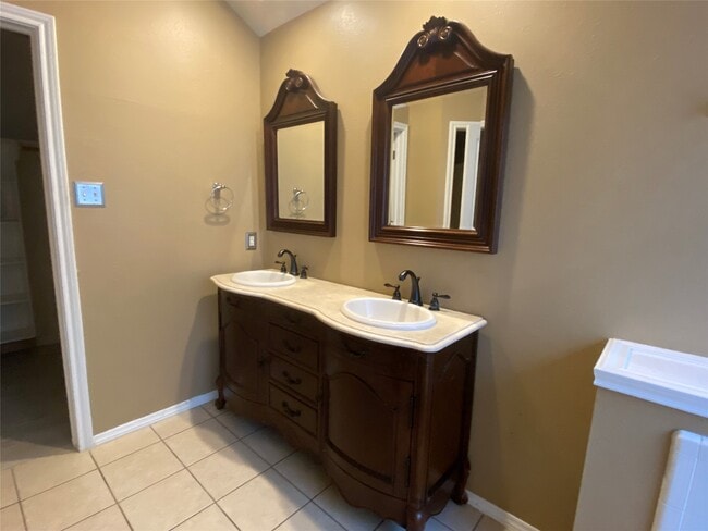 Foto del edificio - 3642 Beckett Ridge Dr