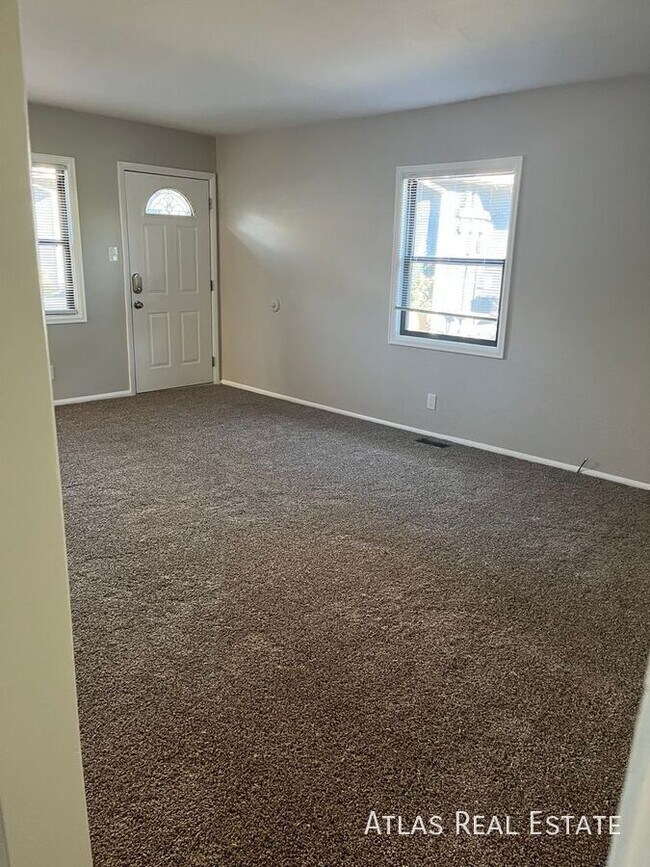 Foto del edificio - 2519 Wood Ave