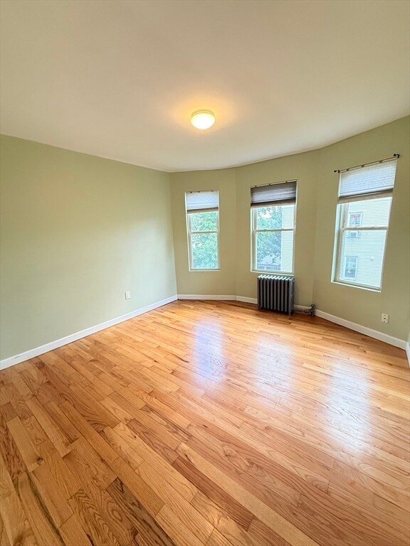 Building Photo - 154 Stanwood St