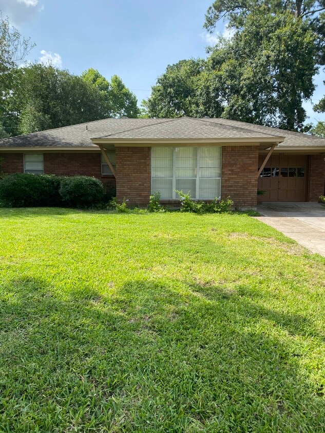 Photo - 2115 Gardenia Dr (Houston, TX)