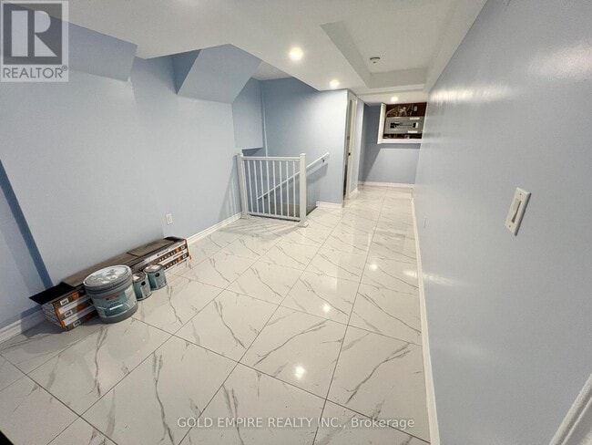 Building Photo - 1532 Western Rd