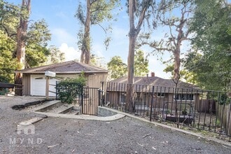 Building Photo - 4730 Sequoyah Rd