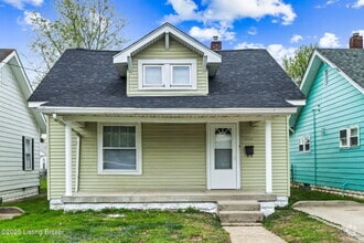 Building Photo - 1124 Sale Ave