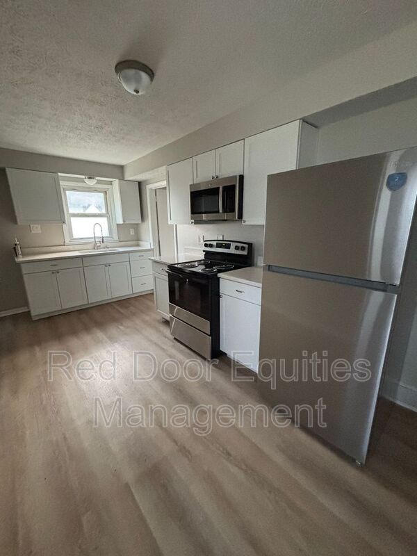 Foto principal - 1101 E Walnut St