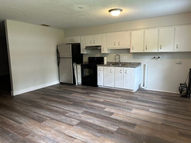Foto del edificio - 1626 Anniston Ave