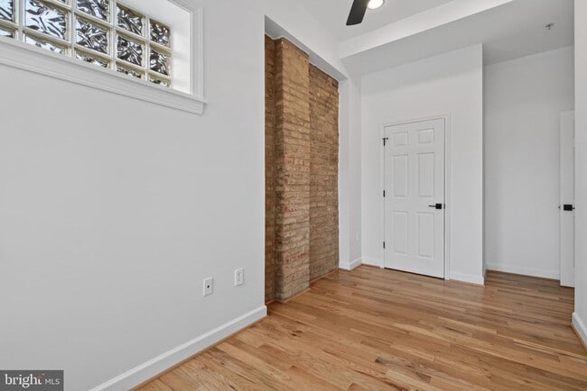 Building Photo - 1810 Florida Ave NW