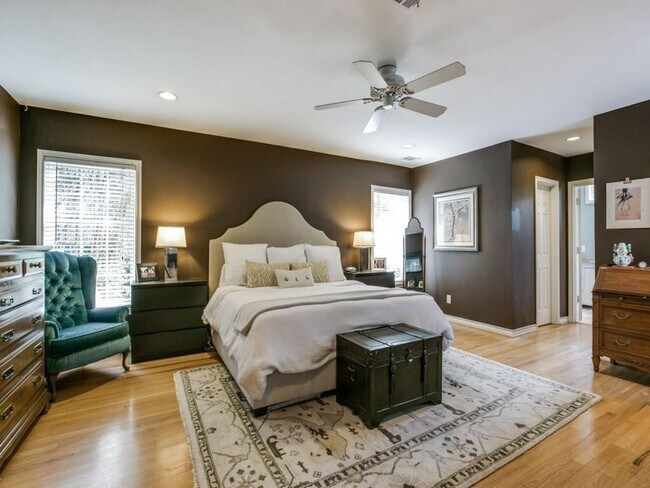 Foto del edificio - Kessler Park home for lease