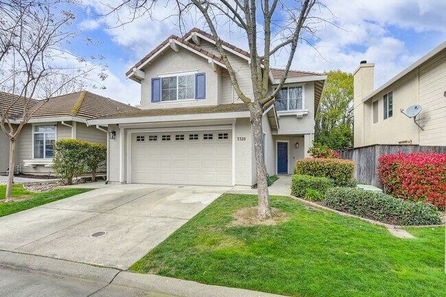 Building Photo - Beautiful East Roseville Home