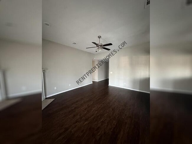 Foto del edificio - 1409 Buena Vista Cir